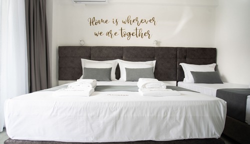 Habitación triple de lujo