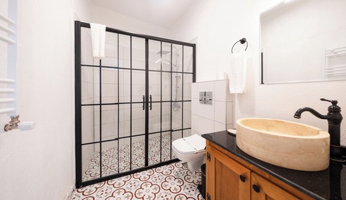 Habitación tradicional con 1 cama doble o 2 individuales