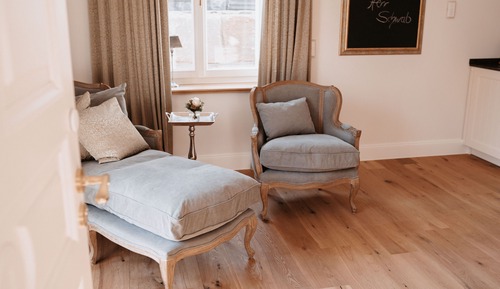 Apartamento (1, Die Gute Stube)
