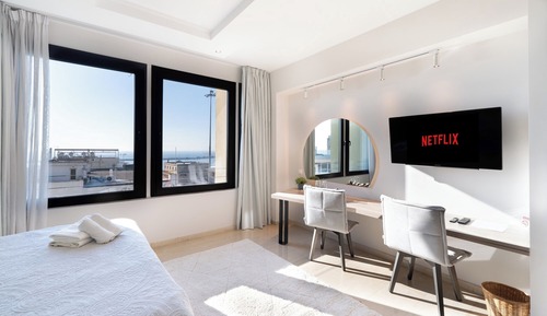 Suite estudio exclusiva, 1 cama de matrimonio, vistas al mar