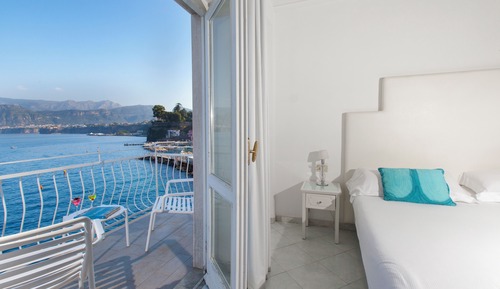 Habitación superior, vistas al mar