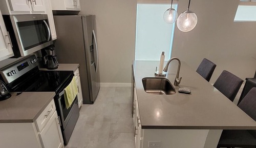 Apartamento, varias camas, balcón, vistas al mar