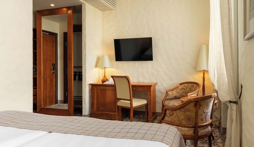 Habitación clásica con 1 cama doble o 2 individuales