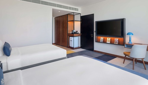 Artist Room, 2 Double Beds, Pool View (Theme Park Access)