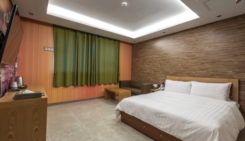 Room (Standard Double Mountain (10 pyeong))