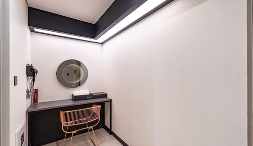 Room (Deluxe Twin or Superior - Consecutive)
