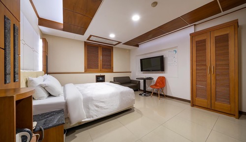 Room (Standard Room With OTT)