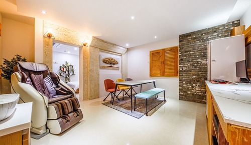 Room (Double drawing room & table (magic ch)