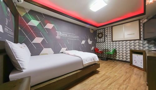 Room (Standard Room)