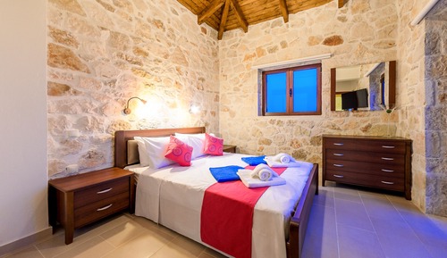Villa tradicional, 3 habitaciones, vistas a la piscina