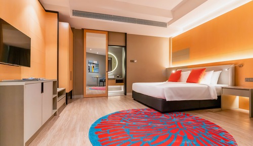 Executive Suite