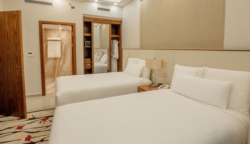 Estudio Premier, 2 camas de matrimonio, vistas al mar