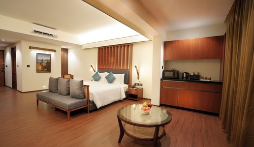 Habitación de lujo doble, 1 cama de matrimonio grande (Cardamom Studio)