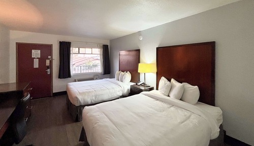 Habitación Deluxe, 2 camas de matrimonio, no fumadores, frigorífico y microondas