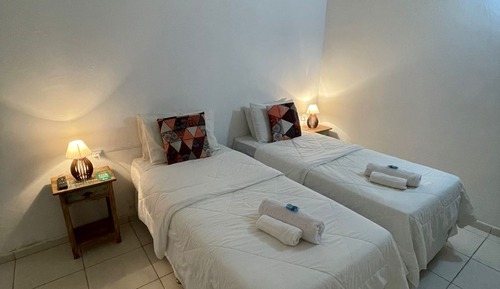 Habitación económica con 1 cama doble o 2 individuales