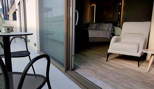 Suite (Penthouse)