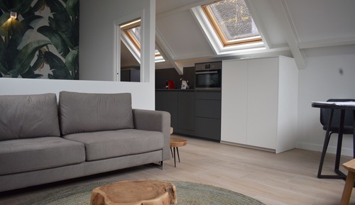 Ático, 1 cama de matrimonio, cocina, vistas al mar