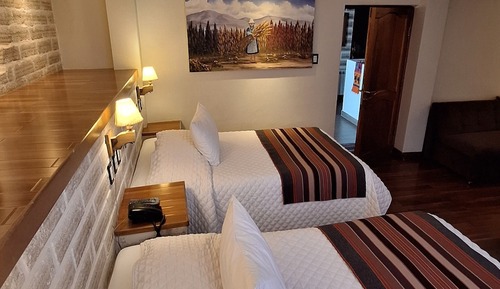 Deluxe Twin Room