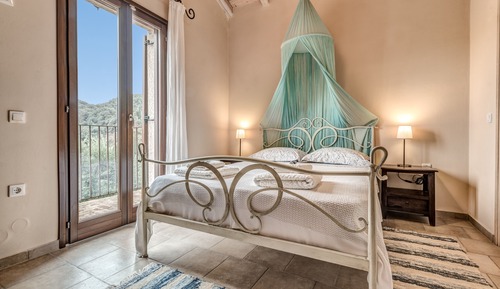 Villa tradicional, vistas al mar