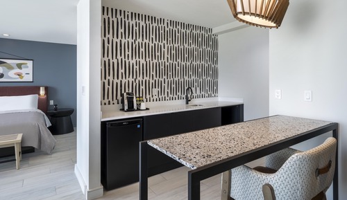 Suite, 1 habitación, balcón