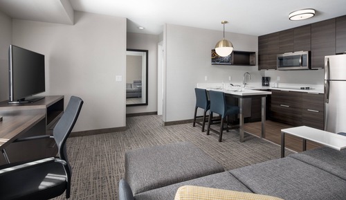 Suite, 1 habitación, no fumadores (Hearing Accessible)