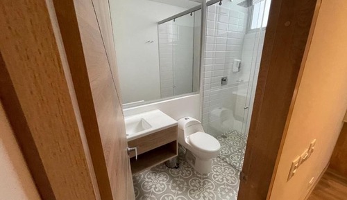 Habitación con 2 camas individuales