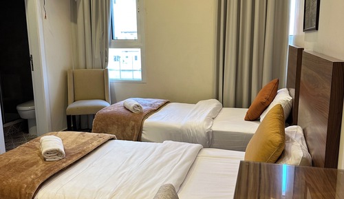 Habitación clásica con 2 camas individuales