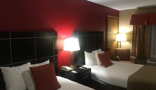 Habitación estándar con 1 cama doble o 2 individuales