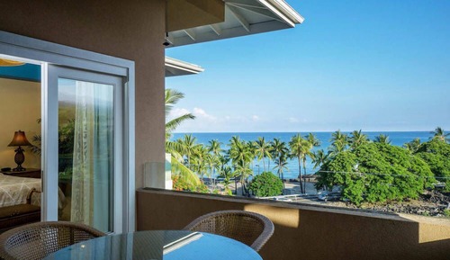 Apartamento, varias camas, balcón, vistas al mar (2-302 The Beach Villas at Kahaluu)