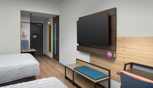 Habitación estándar, 2 camas de matrimonio, accesible para personas con discapacidad (Hearing)