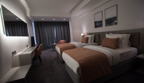 Habitación estándar con 2 camas individuales, varias camas, no fumadores