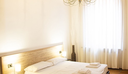 Habitación superior con 1 cama doble o 2 individuales