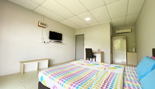 Habitación, baño privado