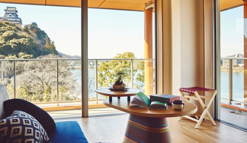 Suite, 2 camas individuales, en esquina (Castle View)