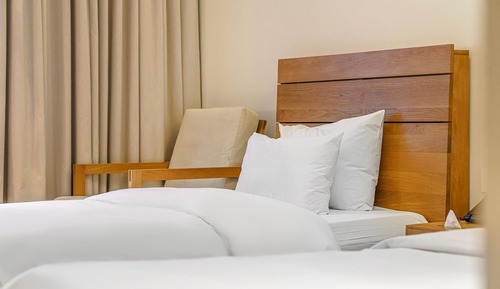Room (Main Building) Deluxe Twin (3 people )