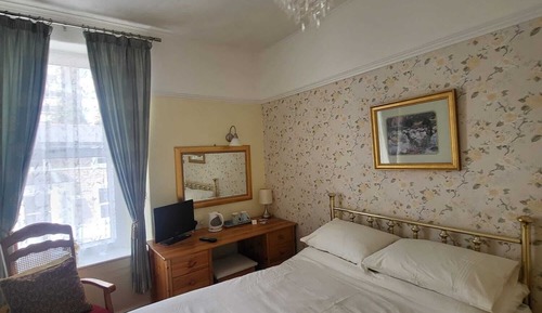 Habitación doble (Double - Room 6 & 8)