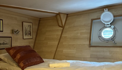 Habitación triple económica, baño compartido (Cabin on Boat)