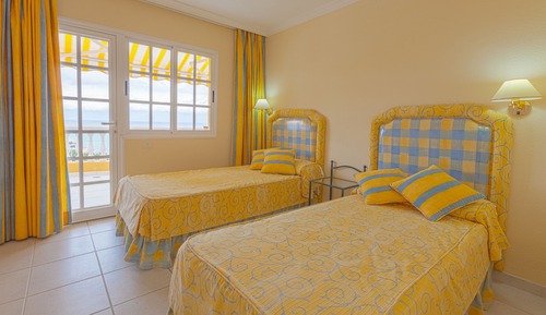 Apartamento estándar, 3 habitaciones, terraza, vistas al mar