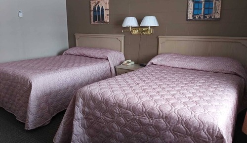 Habitación estándar doble, 2 camas dobles, no fumadores
