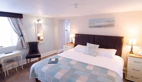 Habitación doble, baño privado (Room 1 - Dog Friendly)