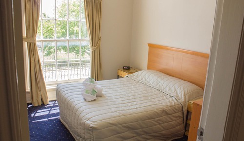 Habitación tradicional doble, 1 cama doble, baño compartido