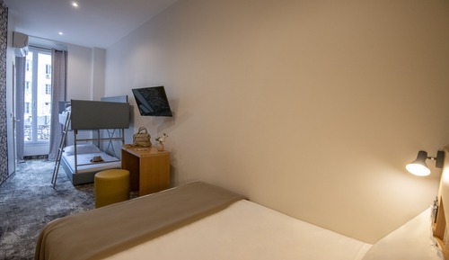 Habitación cuádruple familiar, varias camas