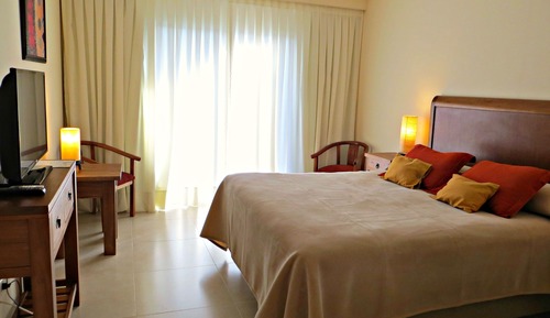 Habitación superior con 1 cama doble o 2 individuales