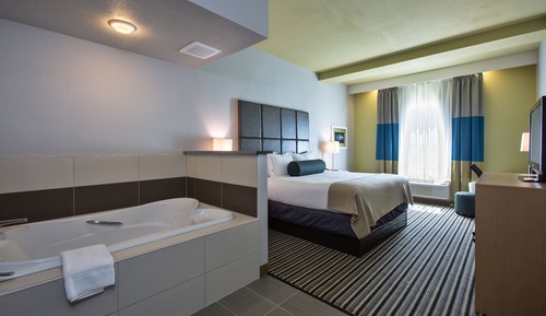 Habitación estándar, 1 cama de matrimonio grande (Mobility Tub)