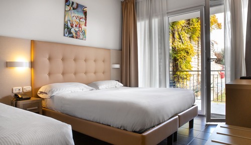 Habitación triple estándar, vistas al lago