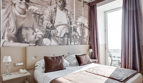Habitación Deluxe con 1 cama doble o 2 individuales