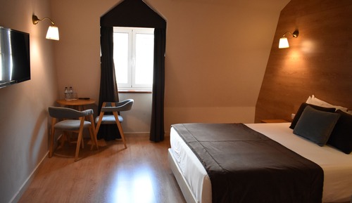 Habitación estándar con 1 cama doble o 2 individuales