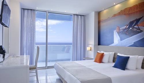 Apartamento, vistas al mar