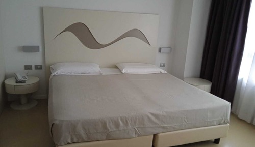 Habitación ejecutiva doble, 1 cama doble o 2 individuales