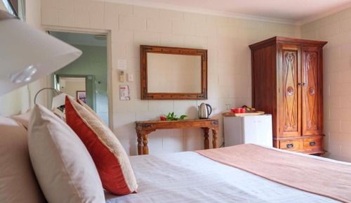 Habitación, vistas al jardín